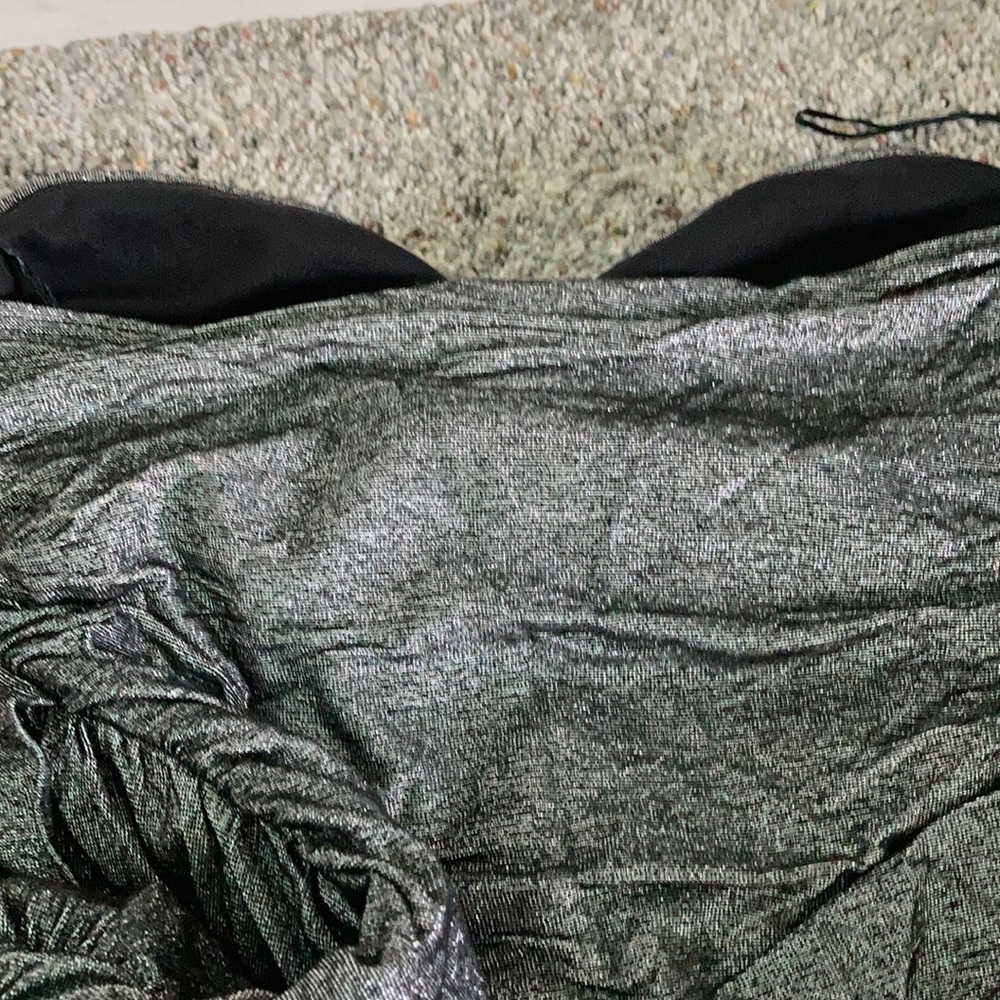 Shirt - Picture 3 of 4